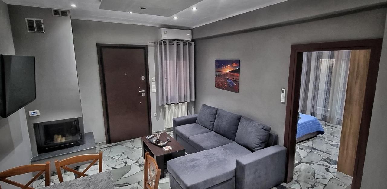 Mimarxos Luxury Apartments Chalkís Buitenkant foto