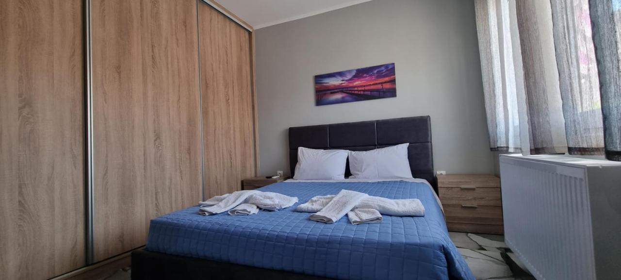 Mimarxos Luxury Apartments Chalkís Buitenkant foto
